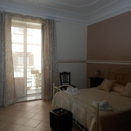 Attarin B&B Палермо Номер фото